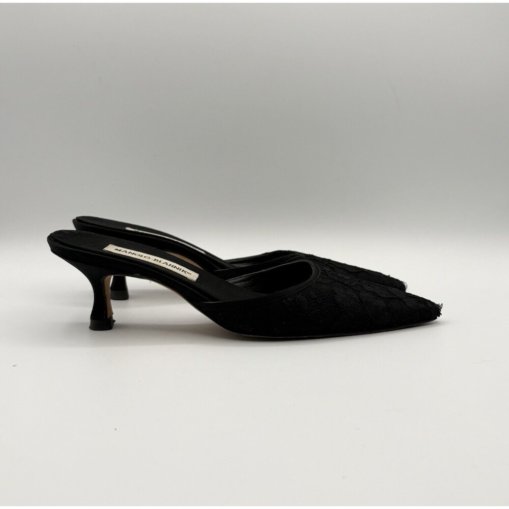 Manolo Blahnik Black Lace Pointed Toe Kitten Heels Mules Vintage Sz EU 37